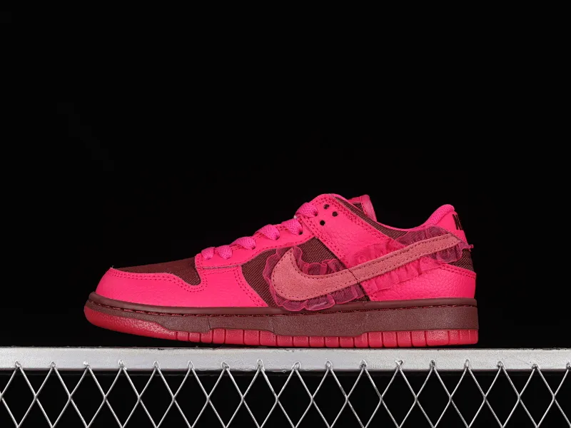All Categories Nk SB Dunk Series Nk SB Dunk Low Low-top Sneakers Nk Dunk Low Valentine's Day Lace Valentine's Day Rose Pink SB Low-top Sports and Leisure Sneakers DQ9324-600
